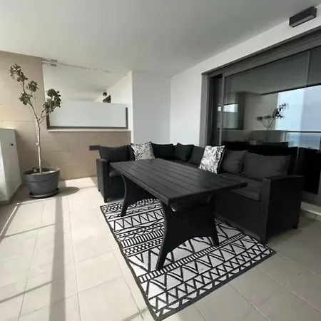 Appartement Prestigieux Avec Superbe Vue Et