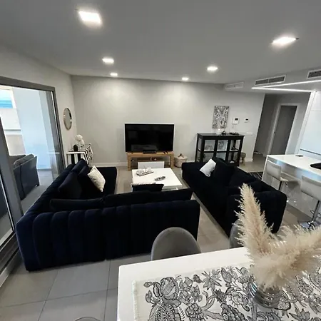Appartement Prestigieux Avec Superbe Vue Et *