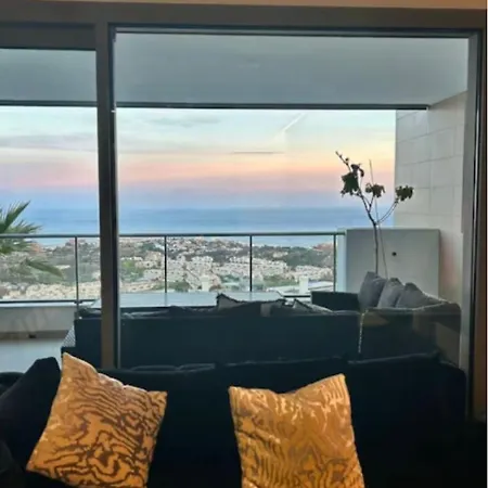 Appartement Prestigieux Avec Superbe Vue Et