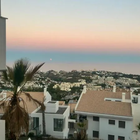Prestigieux Avec Superbe Vue Et *